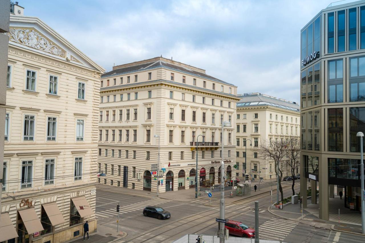Residence, Hall - Parliament Hotel apartamentowy